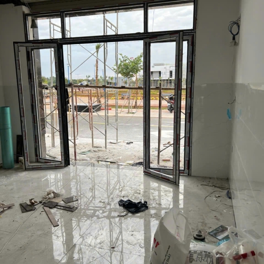 CỬA ĐI MỞ QUAY (1 CÁNH, 2 CÁNH, 3 CÁNH, 4 CÁNH...)