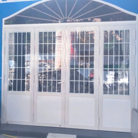 CỬA ĐI MỞ QUAY (1 CÁNH, 2 CÁNH, 3 CÁNH, 4 CÁNH...)